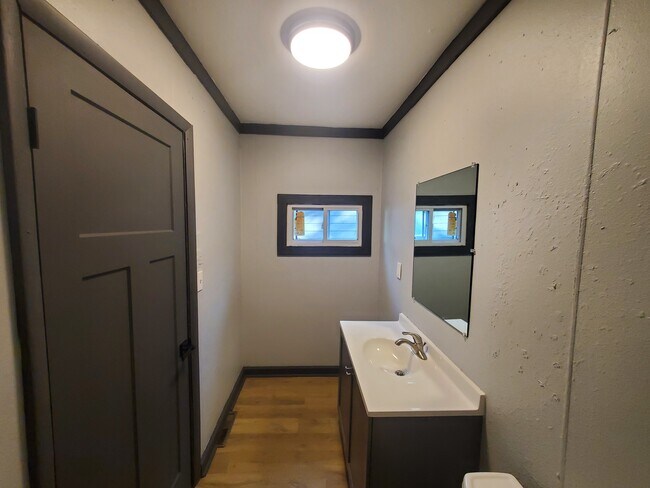 Building Photo - 2646 Reynolds St