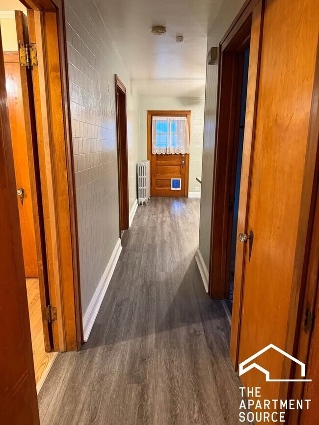 Building Photo - 5143 S Rockwell St