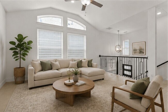 Building Photo - 21118 Garden Palm Dr