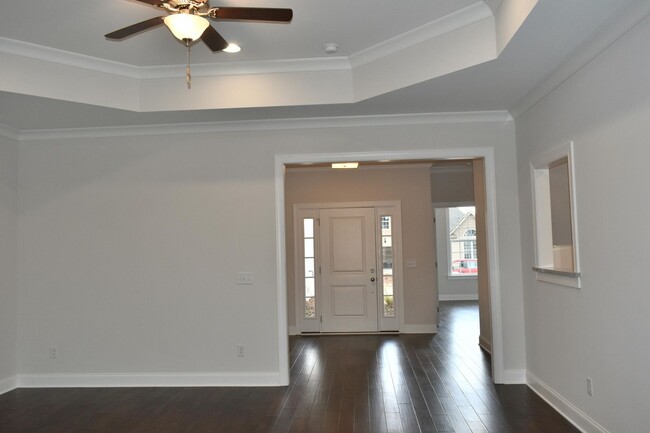 Building Photo - Townhouse For Rent in Ooltewah