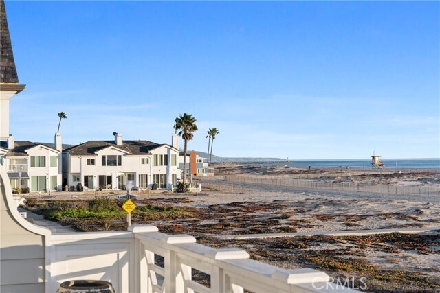 Building Photo - 1215 E Balboa Blvd