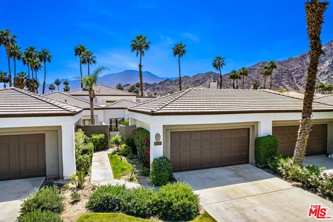 Building Photo - 54137 Oak-Hill
