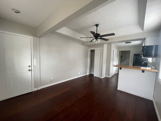 Building Photo - Townhome for Rent in Papillion