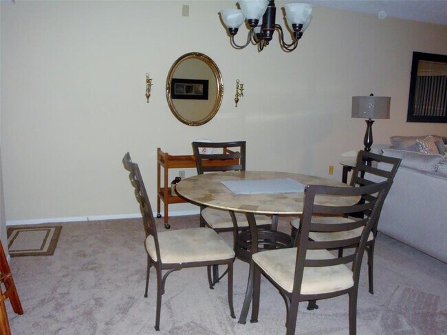 Building Photo - 244 Cypress Ln