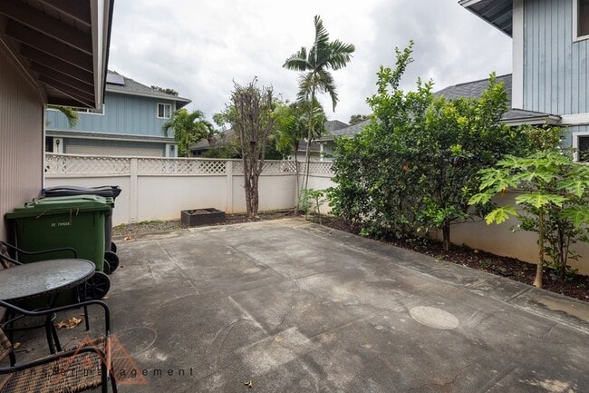 Building Photo - 91-1030 Ahuua St