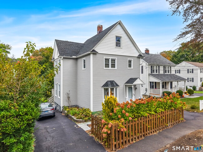 Building Photo - 3 Park Pl