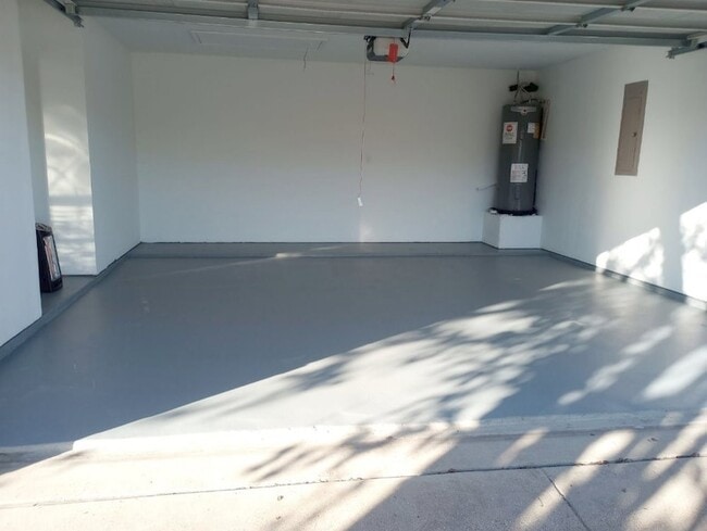 Building Photo - 5517 Timber Ridge Ct