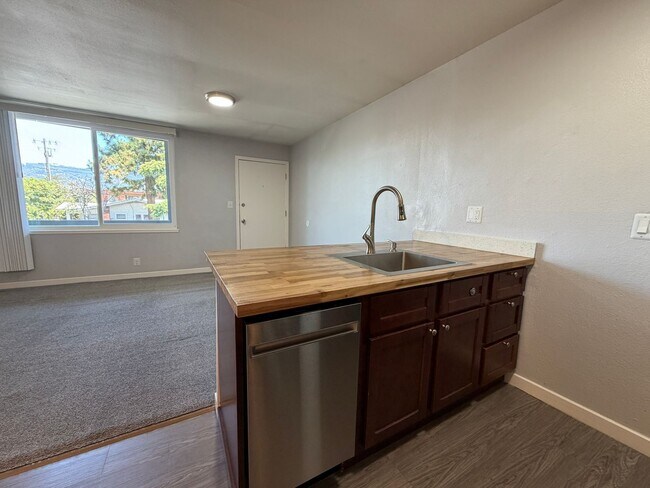 Interior Photo - Tahoe Terrace Apartments
