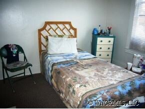 Building Photo - 337 1st Ave West