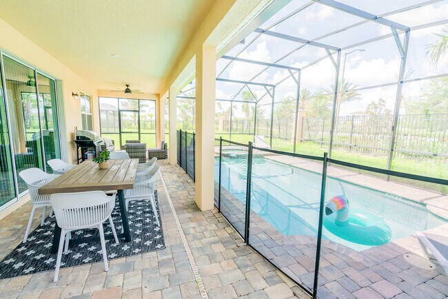 Building Photo - 8981 Amelia Downs Trail