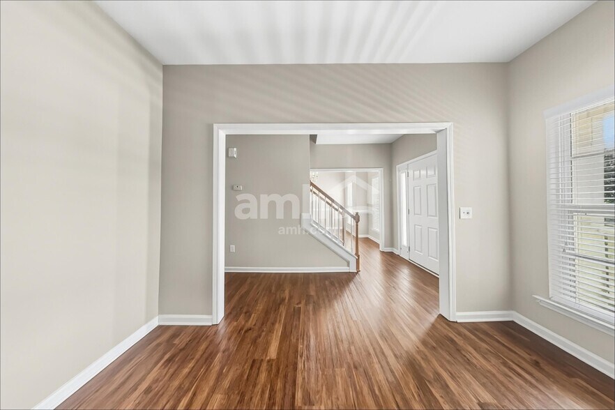 Building Photo - 405 Bedstraw Ct