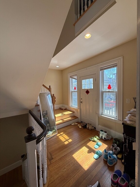 Building Photo - 29 Montcalm Ave