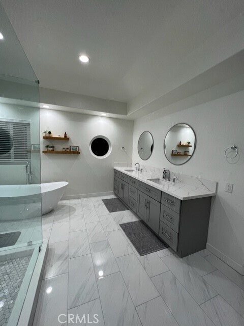Building Photo - 27041 S Ridge Dr