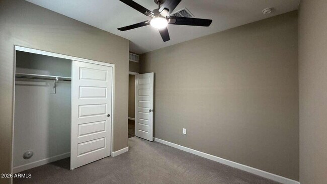 Building Photo - 24240 W Verlea Dr