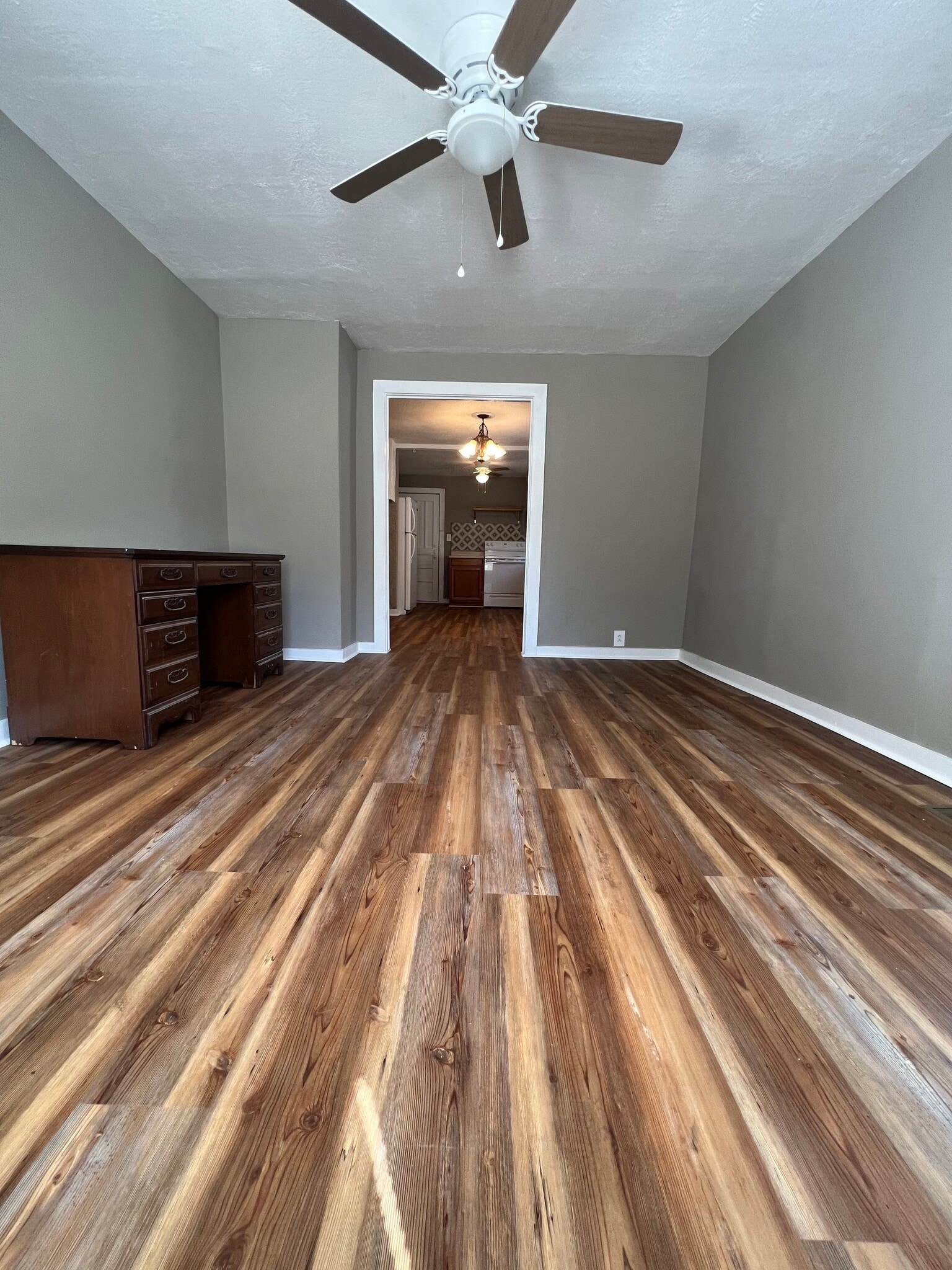 Building Photo - 1509 Humes Ave NE