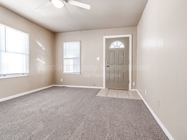 Building Photo - 4001 N Rockwell Ave