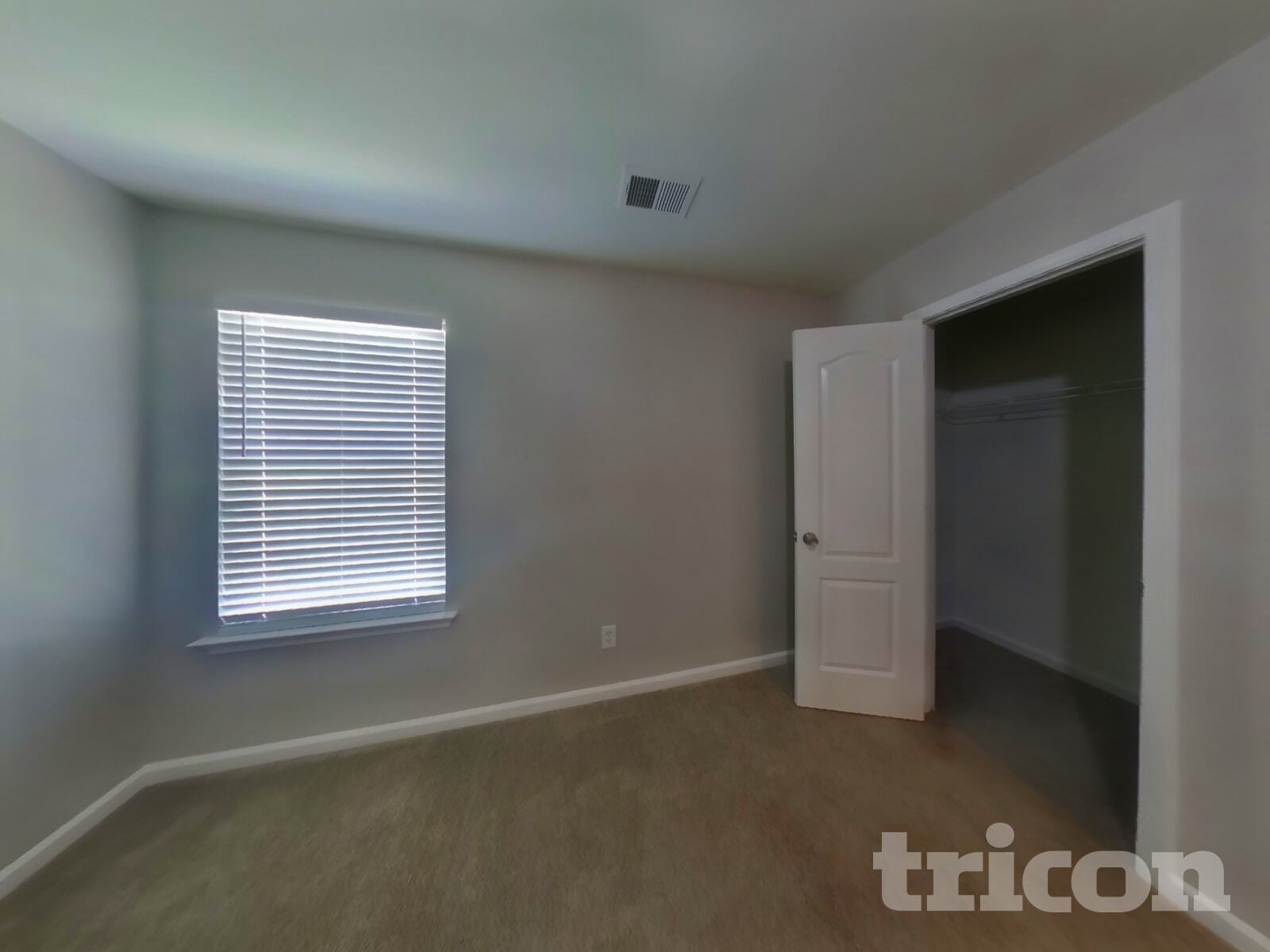 Building Photo - 355 Meadow Vista Ln