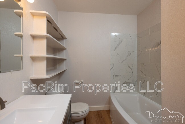 Building Photo - 1807 W 36th Ave