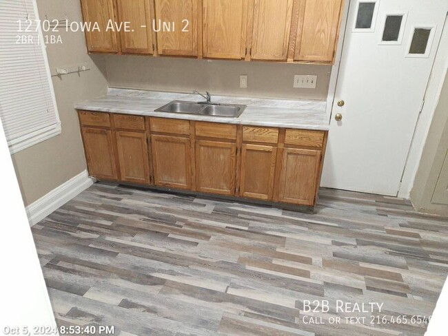 Building Photo - Spacious 2-Bedroom with a move-in special ...