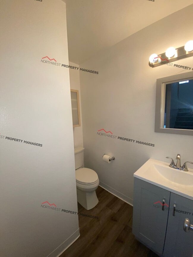 Building Photo - STATUS: AVAILABLE | R256 | $2500