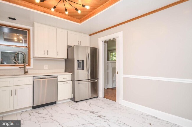 Building Photo - 7205 46th St