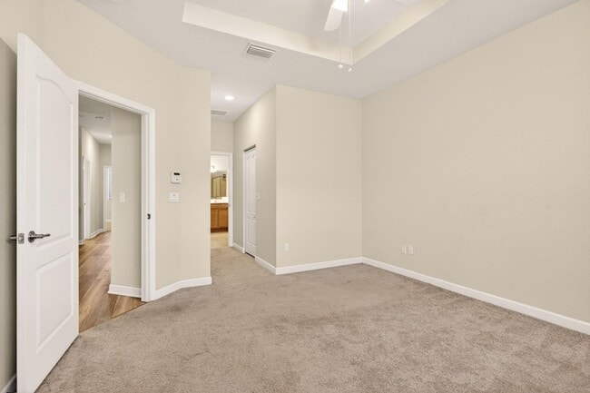 Building Photo - 8435 Blue Cove Way