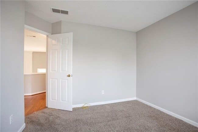 Building Photo - 140 Aucilla Ln