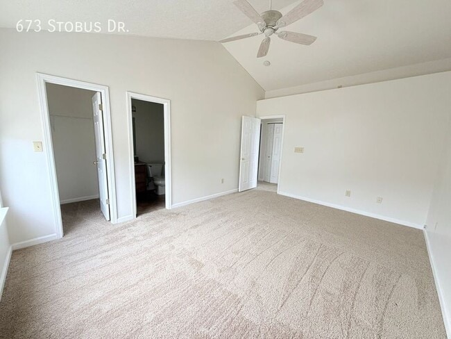 Building Photo - 673 Stobus Dr