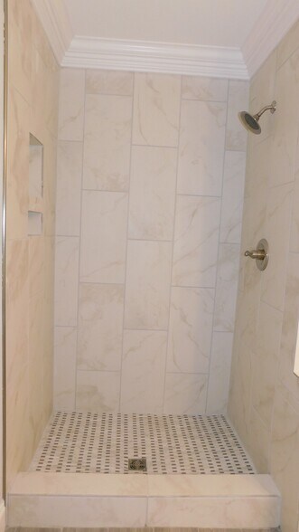 Building Photo - 1173 Waxwing Dr