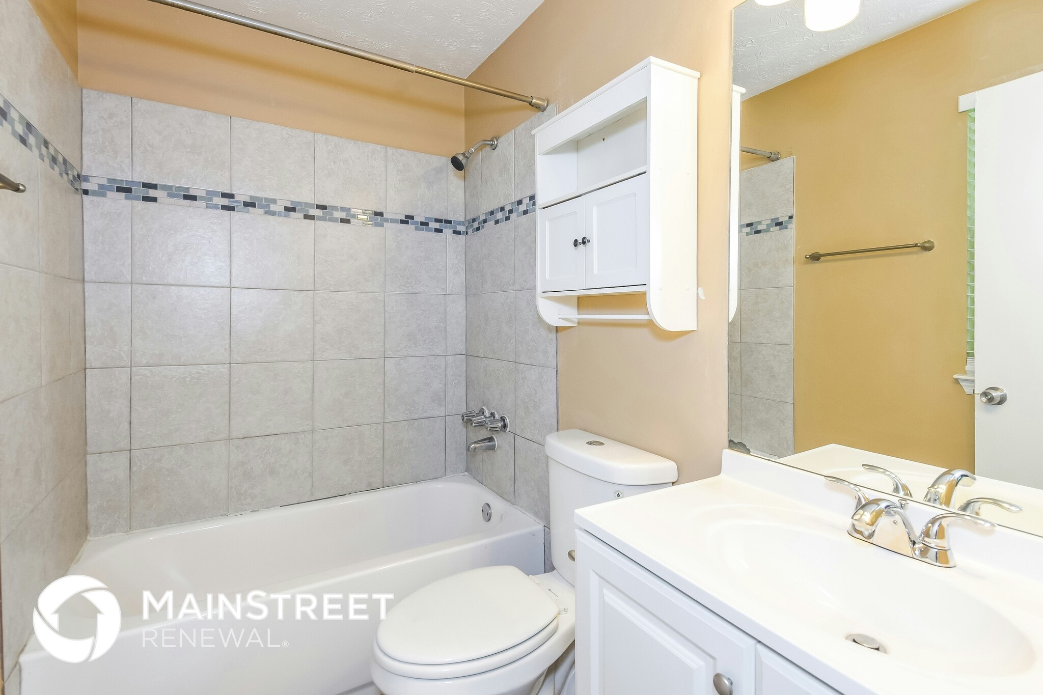 Building Photo - 1382 Inman Ct