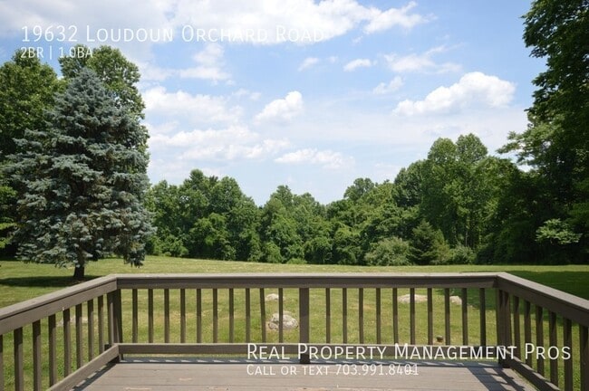 Building Photo - 19632 Loudoun Orchard Rd