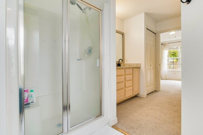 Building Photo - Available first week of May!