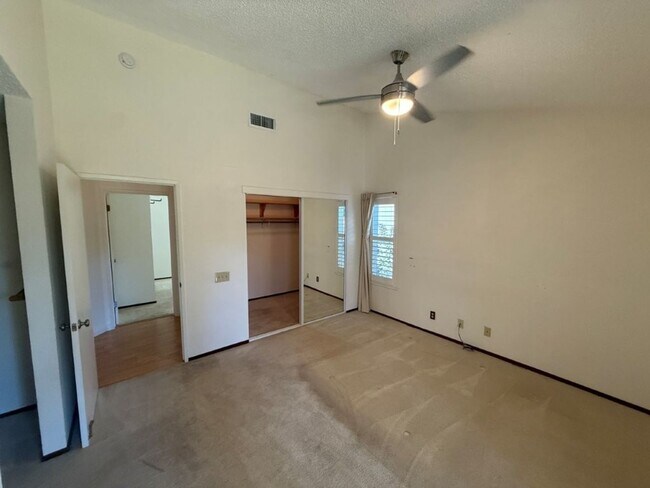 Building Photo - Modern 4 Bedroom One Story *Vacaville