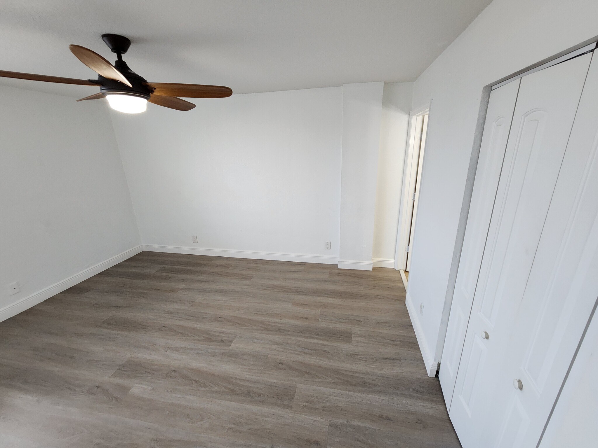 Master bedroom 3 - 9143 SW 77th Ave
