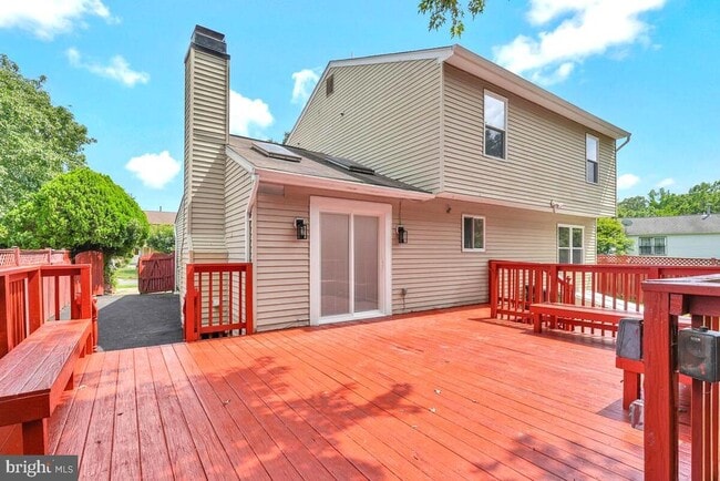 Building Photo - 6304 Juanita Ct