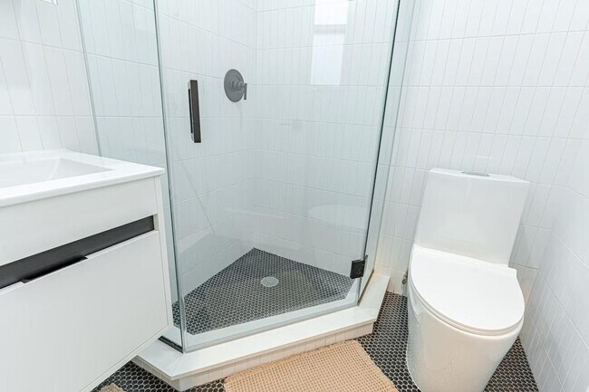 Building Photo - 1255 Decatur St