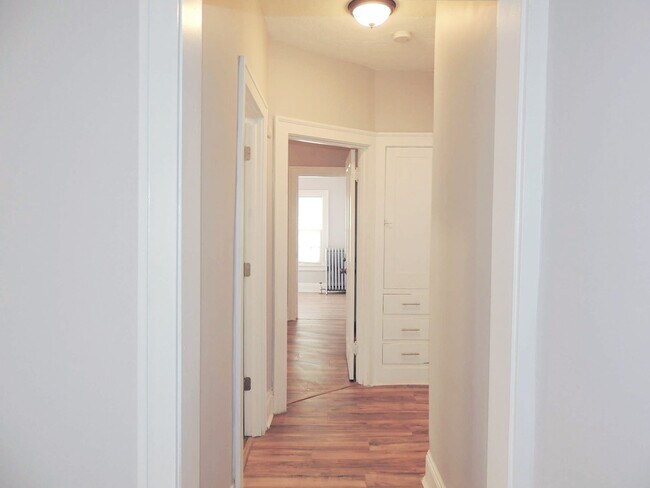 Building Photo - 3238 Euclid Heights Blvd