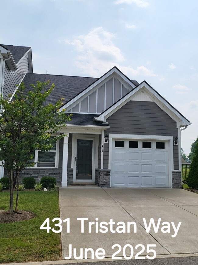 Building Photo - 431 Tristan Wy