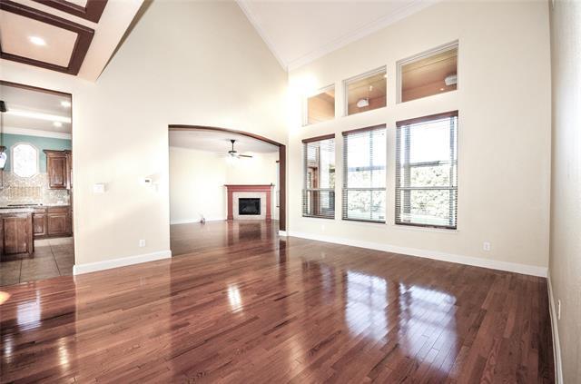Building Photo - 821 Meadowlark Dr