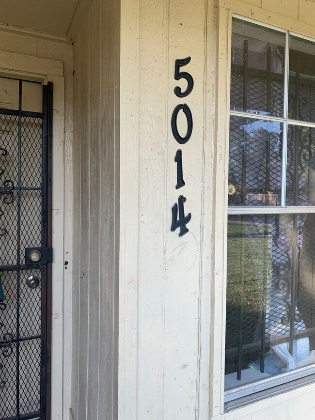 Building Photo - 3 bed 2 bath Missouri City Rental Home