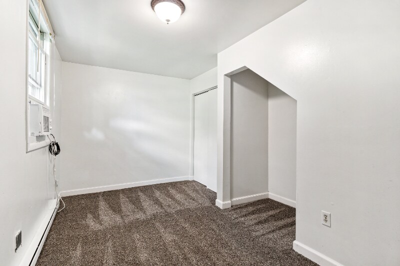 Building Photo - 30 East E Street