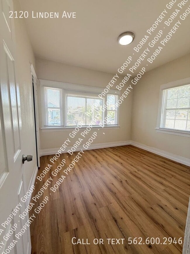 Building Photo - 2120 Linden Ave