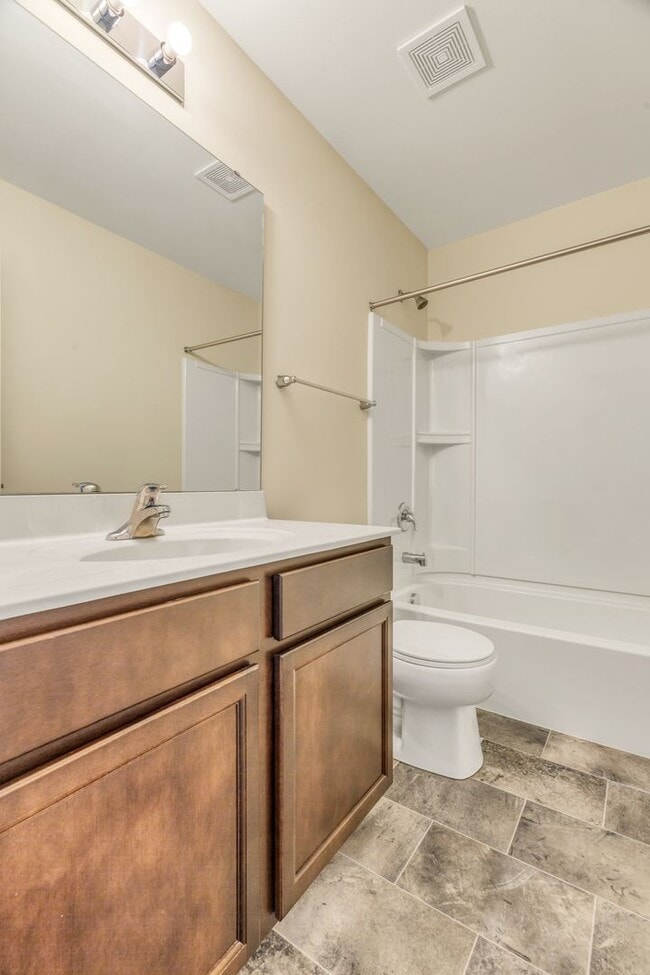 Building Photo - COMING SOON - Modern, Spacious Home in the Orchard Farm School District!