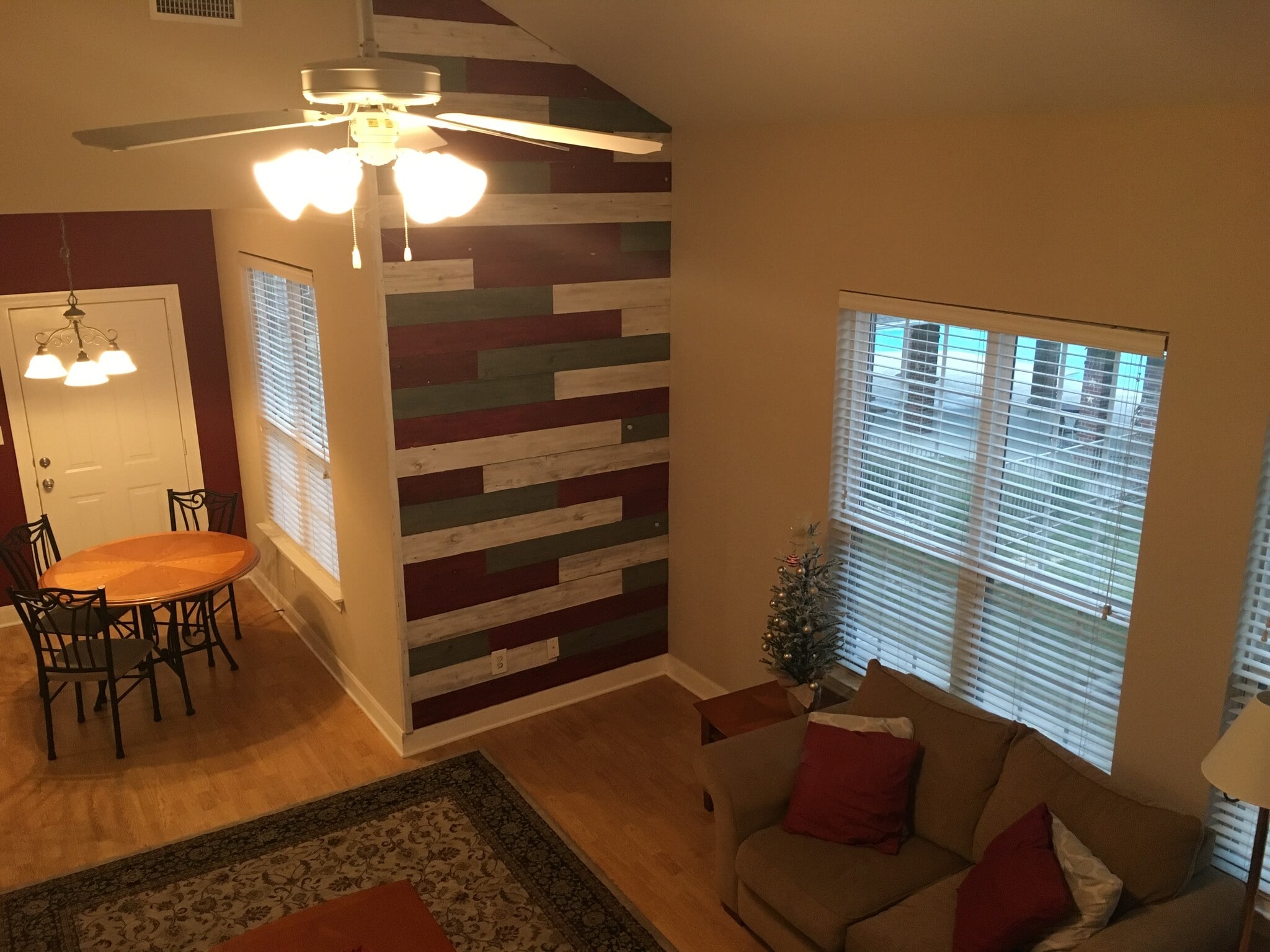 Building Photo - 801 Luther St W