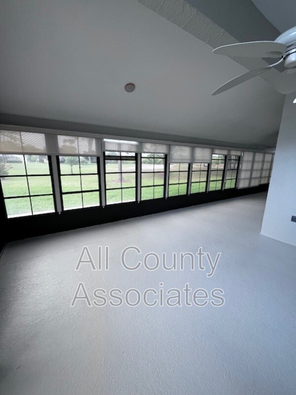 Building Photo - 6221 Misty Meadow Loop