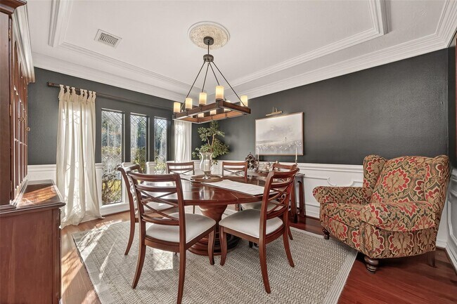 Building Photo - 9622 Fenchurch Dr