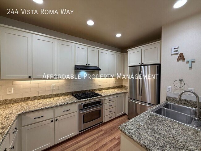 Building Photo - 244 Vista Roma Way