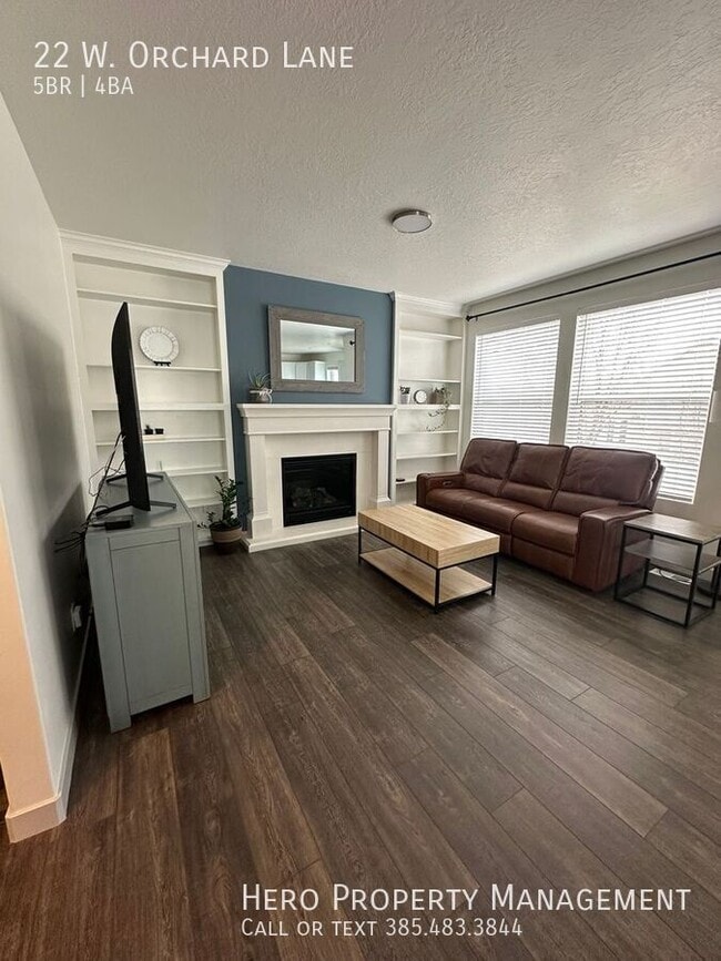 Building Photo - 22 W Orch Ln