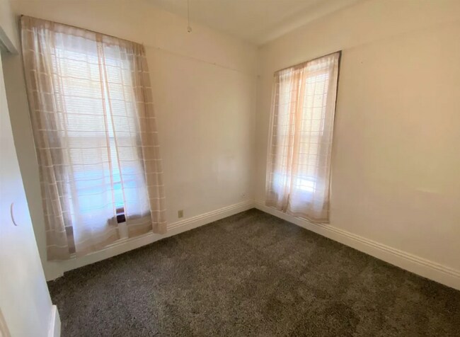 Building Photo - Spring Into A New Home!!!