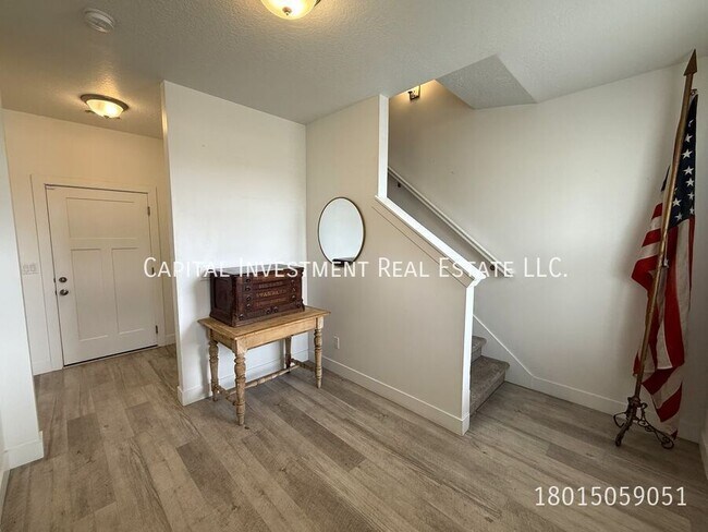 Building Photo - 5401 Ranches Loop Rd